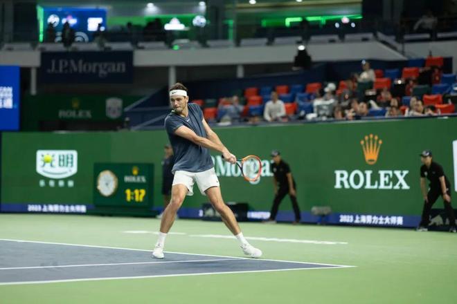 出了极高的 出了极高的