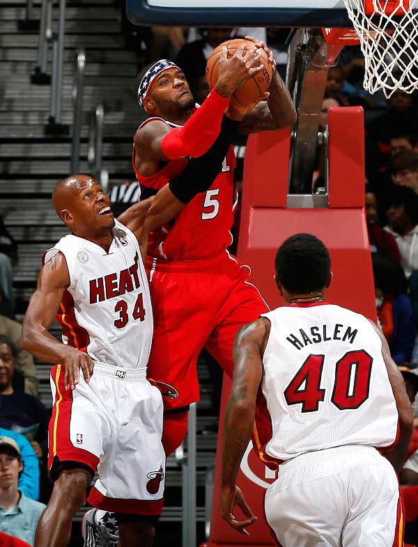 巨大贡献 巨大贡献