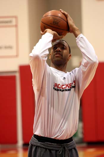 据修正假设 据修正假设