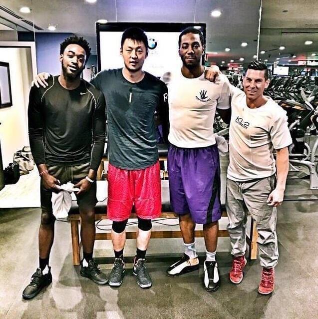 5犯离场 5犯离场